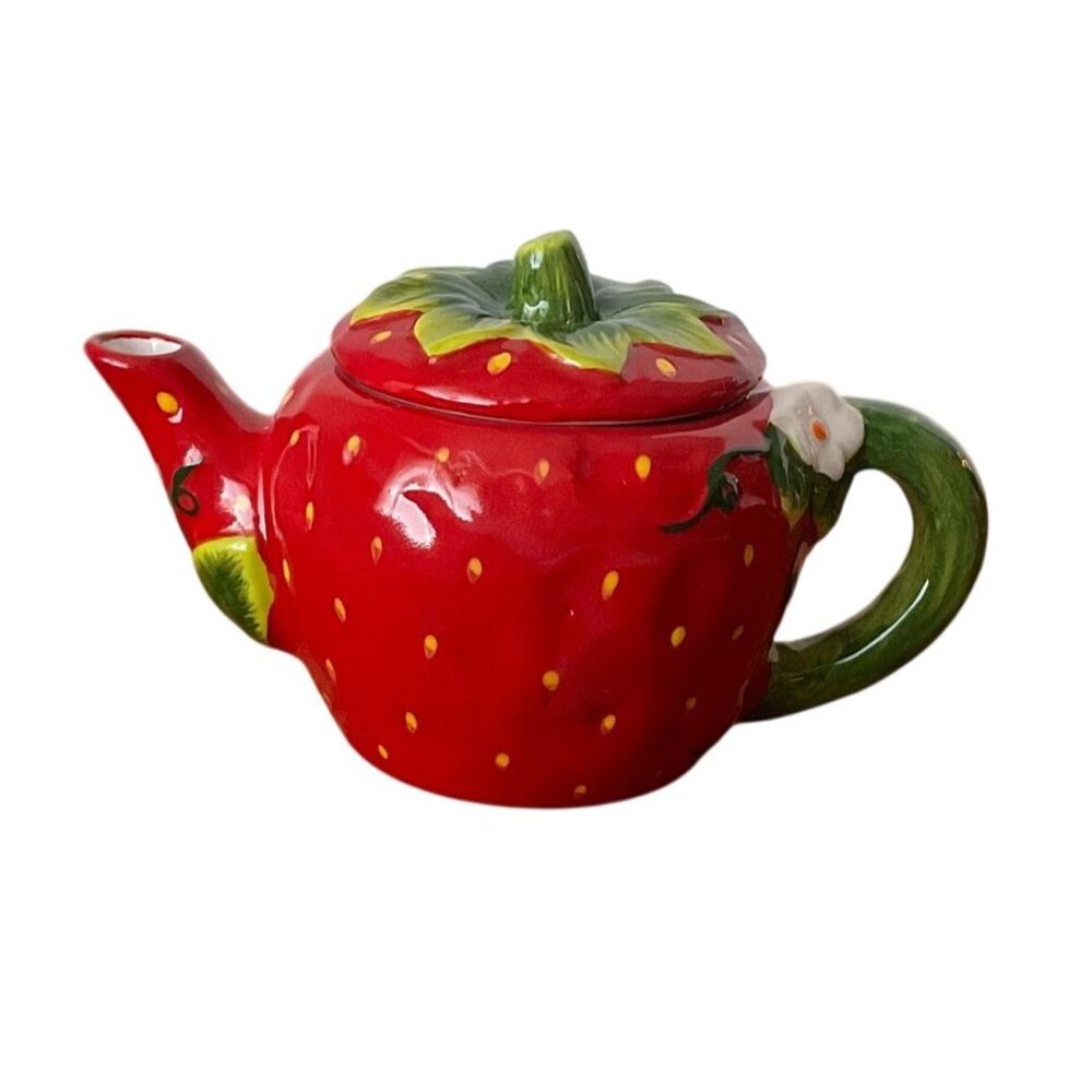 Strawberry Tea Set Ceramic Hand Painted Pot Cups Saucers Kitsch Cottagecore - Picture 9 of 14